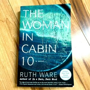 The woman in cabin 10 book